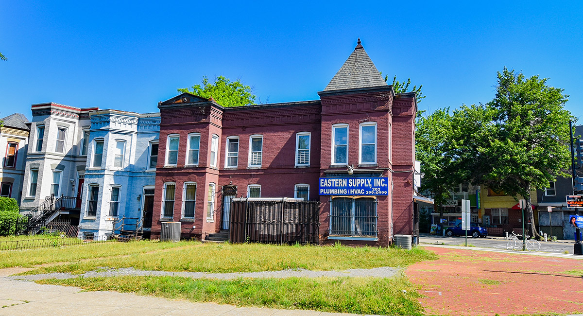 1121 Florida Avenue NE